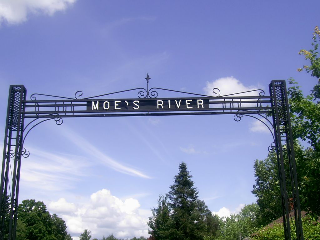 Moe's River Cemetery