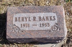 Mrs Beryl Roseann <I>Smith</I> Banks 