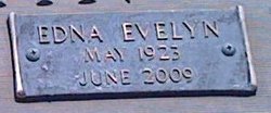 Edna Evelyn <I>Bachman</I> Hull 