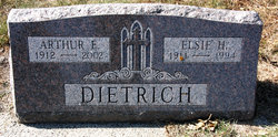 Elsie Hilda <I>Ketelsen</I> Dietrich 