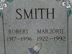 Robert E Smith 