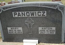 Mary <I>Nadolinski</I> Panowicz 