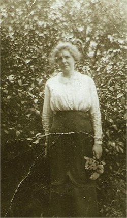 Mrs Helen Pearl <I>Bayless</I> Brownlee 
