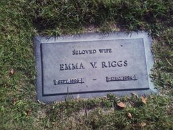 Emma <I>Vaughn</I> Riggs 