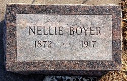 Ella Florence “Nellie” <I>Mapes</I> Boyer 