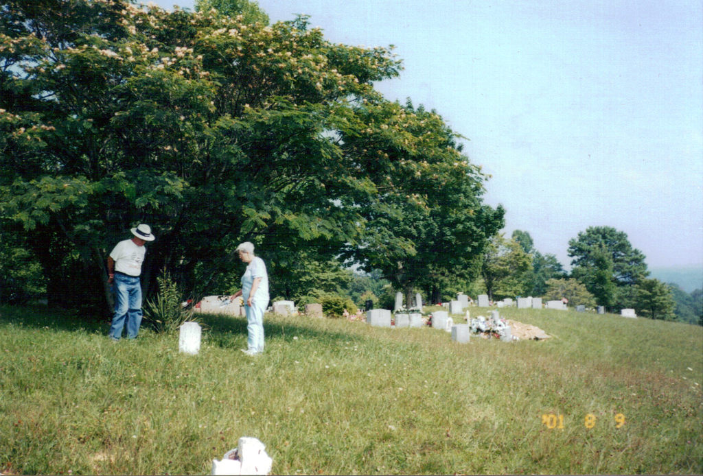 Mullins Cemetery