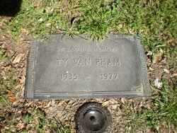 Ty Van Pham 