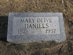 Mary Olive <I>Beatty</I> Daniels 
