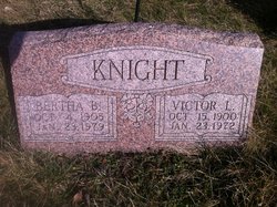 Bertha Beatrice <I>Leighty</I> Knight 