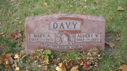 Mary <I>Malik</I> Davy 