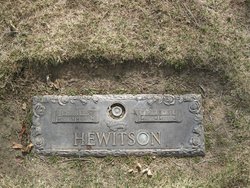Charles Bray Hewitson 