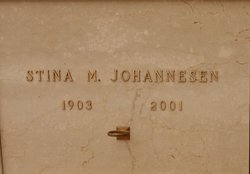 Stina M. Johannesen 