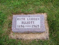 Ruth <I>Ludden</I> Elliott 