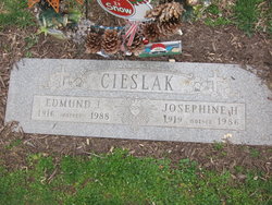 Josephine H. <I>Wodecki</I> Cieslak 