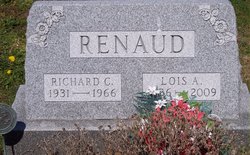 Lois A Renaud 