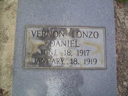 Vernon Lonzo Daniel 