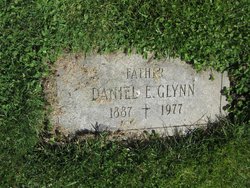 Daniel E Glynn 