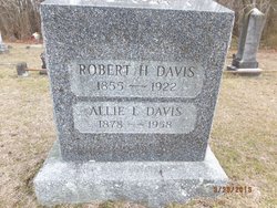 Robert H Davis 