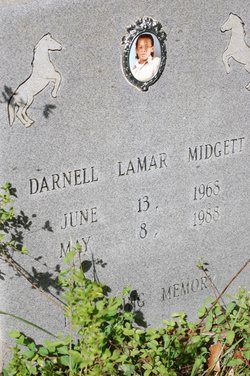 Darnell Lamar Midgett 