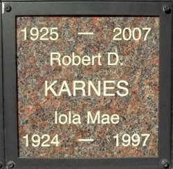 Robert D Karnes 
