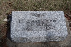 2LT Robert Eugene Moore 