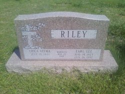 Earl Lee Riley 