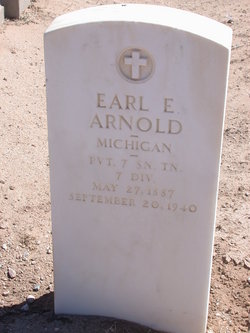 Earl Elsworth Arnold 