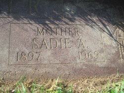 Sadie Ann <I>Farron</I> Duesler 