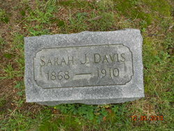 Sarah J Davis 