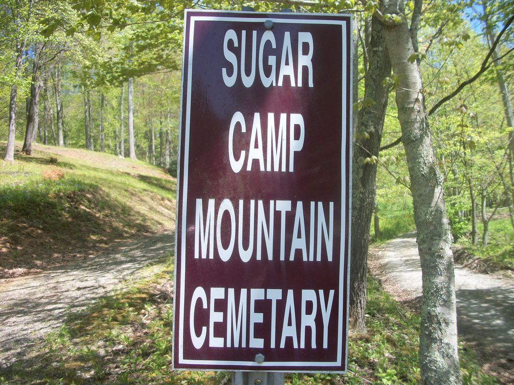 Sugar Camp Mountain Cemetery