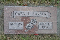 Owen Lorenzo Larsen 