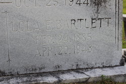 Lola E <I>Earl</I> Bartlett 