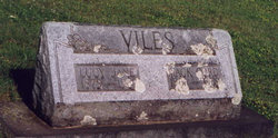 Lucy Jane <I>Graves</I> Viles 