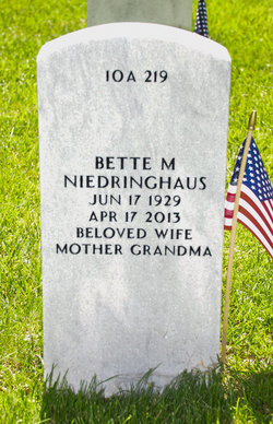 Bette May Niedringhaus 