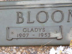 Gladys M. <I>Daub</I> Bloomquist 