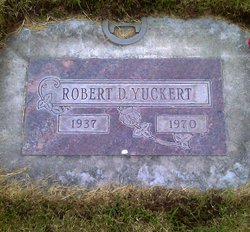 Robert Dean Yuckert 