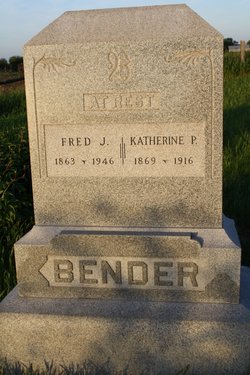 Katherine P <I>Schmitt</I> Bender 