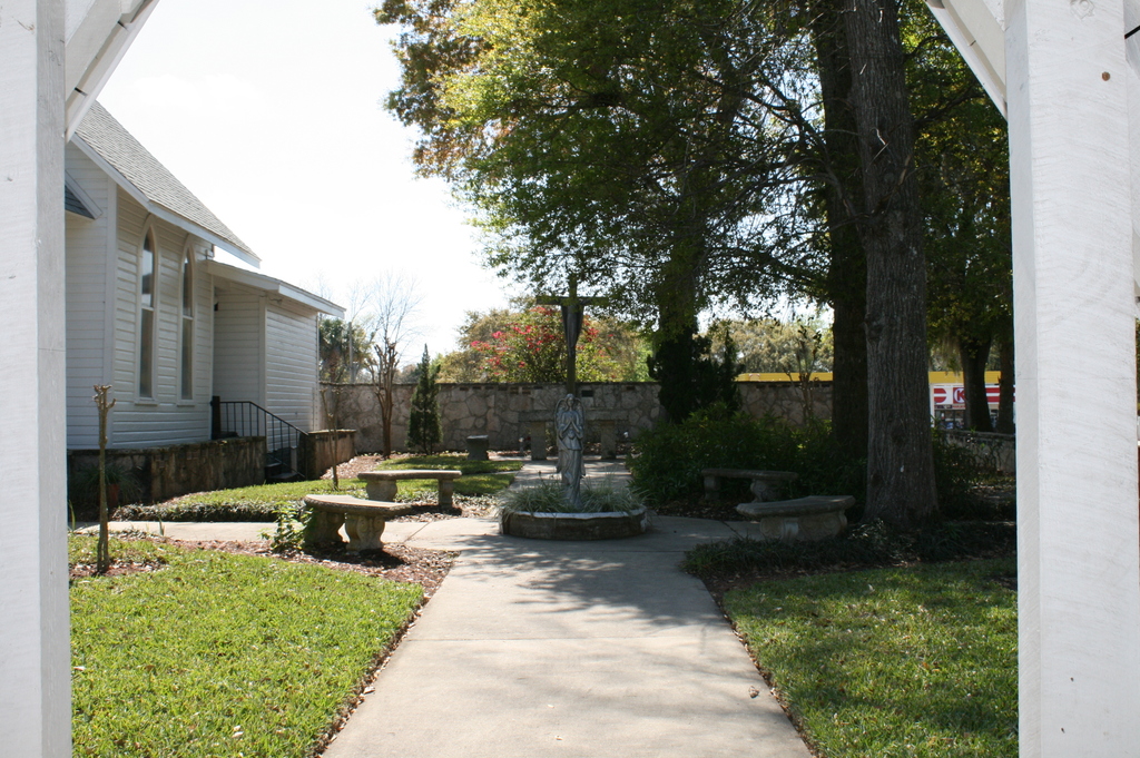 Saint Pauls Episcopal Church Memorial Gardens