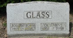 Genevieve Elizabeth “Betty” <I>McKee</I> Glass 
