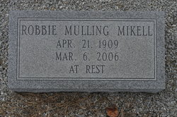 Robbie <I>Mulling</I> Mikell 