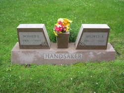 Mildred Arletta <I>Hankins</I> Handsaker 