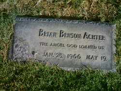 Brian Benson Achter 