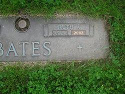Ruth Anna <I>Braatz</I> Bates 