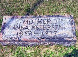 Anna “Annie” <I>Clausen</I> Petersen 