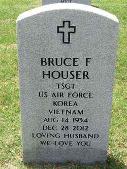Bruce Franklin Houser 