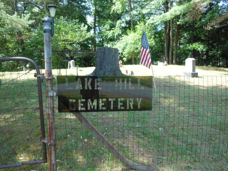 Lake Hill Cemetery