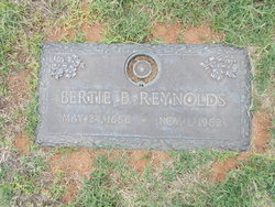 Irma Roberta “Bertie” <I>Kimberlin</I> Reynolds 