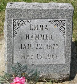 Emma Hammer 