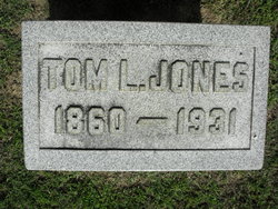 Thomas Lee Jones 