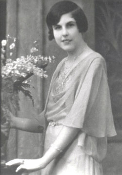 Mildred Fatima “Peggy” <I>Childs</I> Wallace 